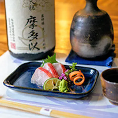 旬の食材と厳選された日本酒のペアリング