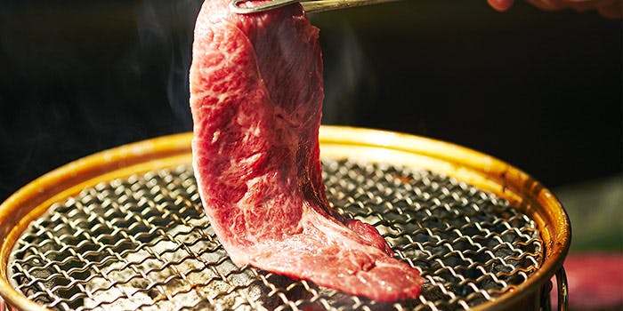 焼肉ホルモン 青一（アオイチ）