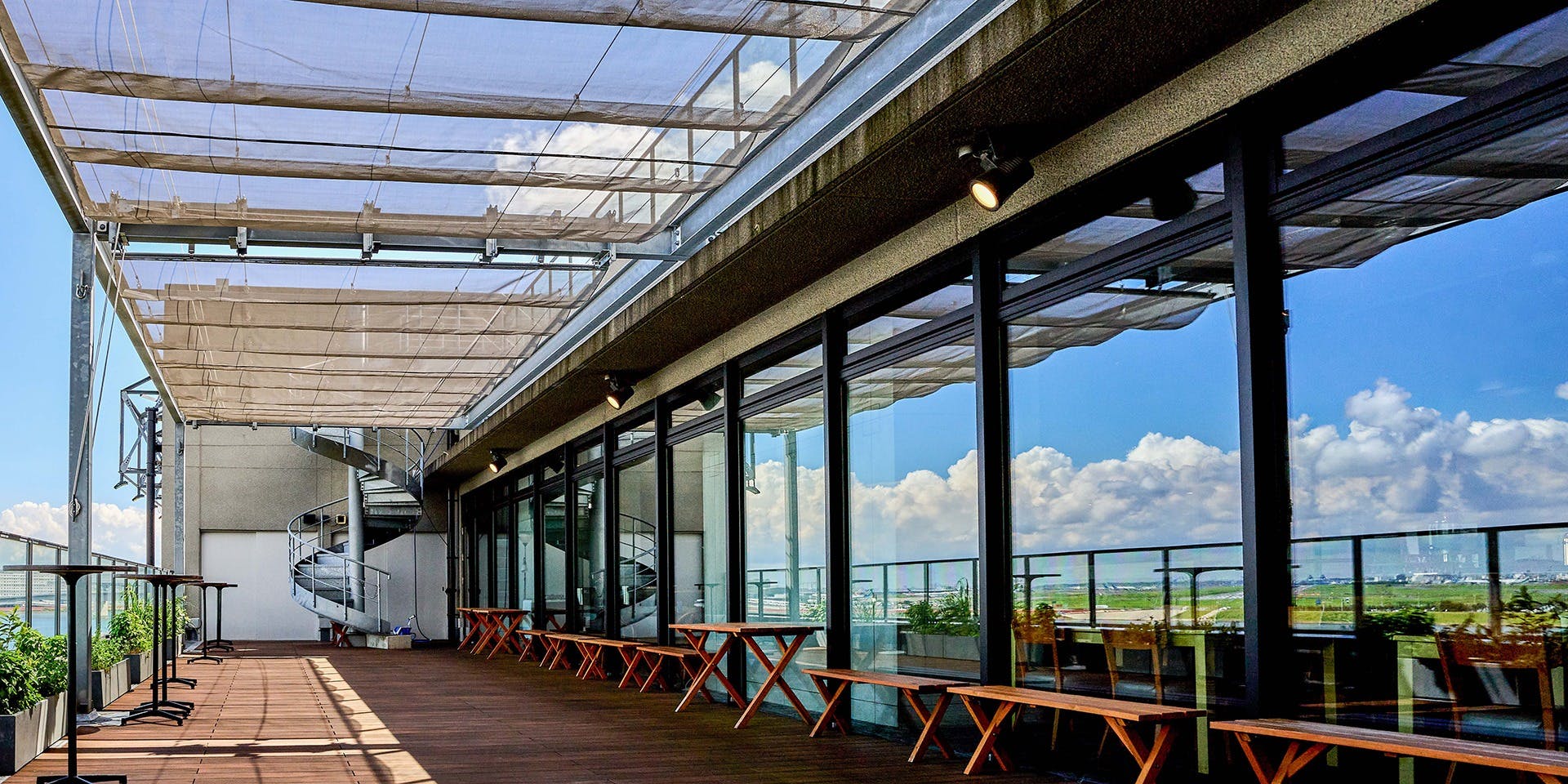 キャプテンズ グリル アンド バー／川崎キングスカイフロント東急REIホテル - 画像2