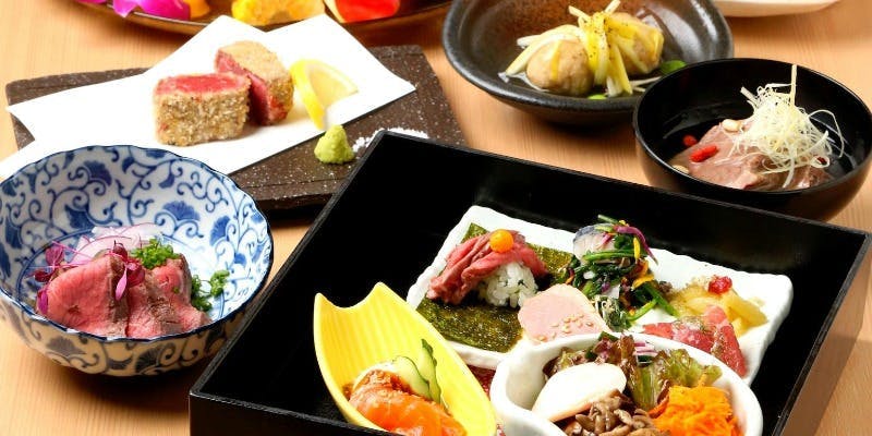 【絢爛コース】和牛たたき、仙台牛サーロインの石焼き、和牛レアカツ等全10品＋選べる1ドリンク