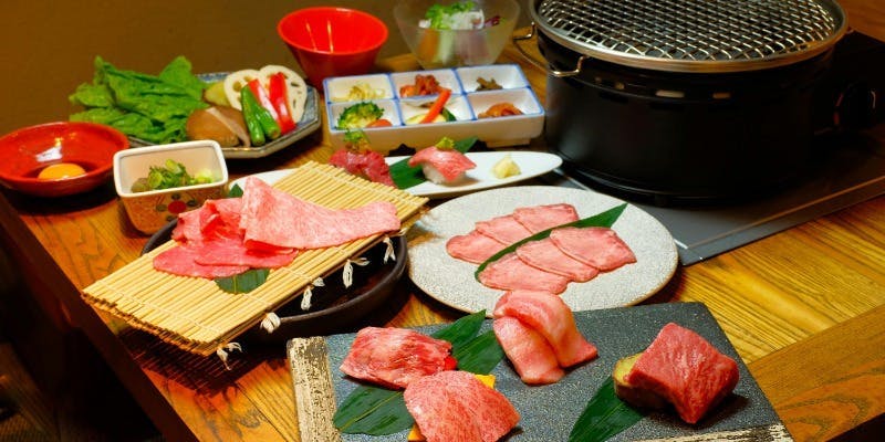 【八坐和プレミアム】神戸牛焼肉＆サーロインコース（完全個室選択可）