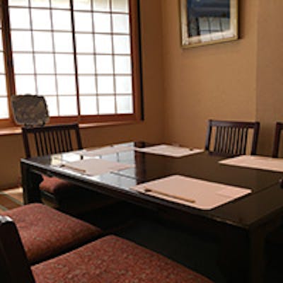 シーンに合わせた寛ぎの空間 各種個室をご用意