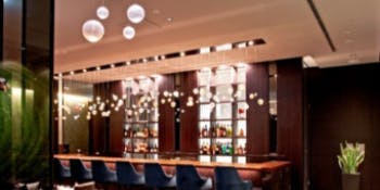 THE BAR（ザ バー）