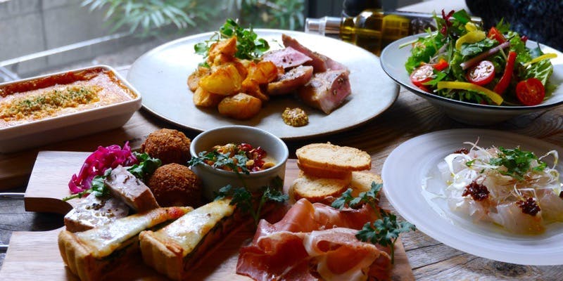 cafe,Dining&Bar 104.5（イチマルヨンゴー）