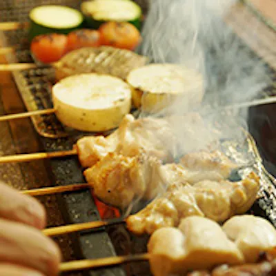朝〆鶏のこだわり焼鳥を堪能