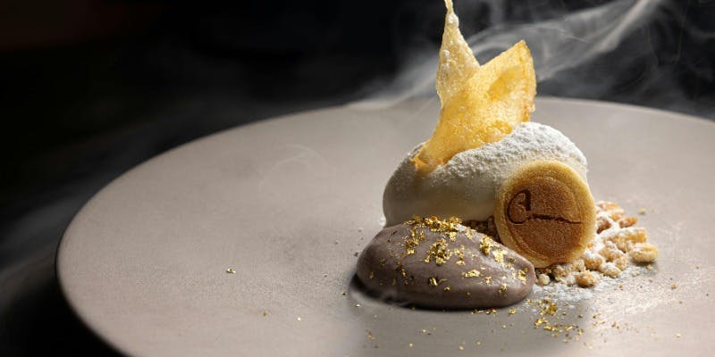 【Lunch Xmas プレミアム】神戸ビーフを使用したすき焼きや肉寿司などプレミアムXmasランチコース