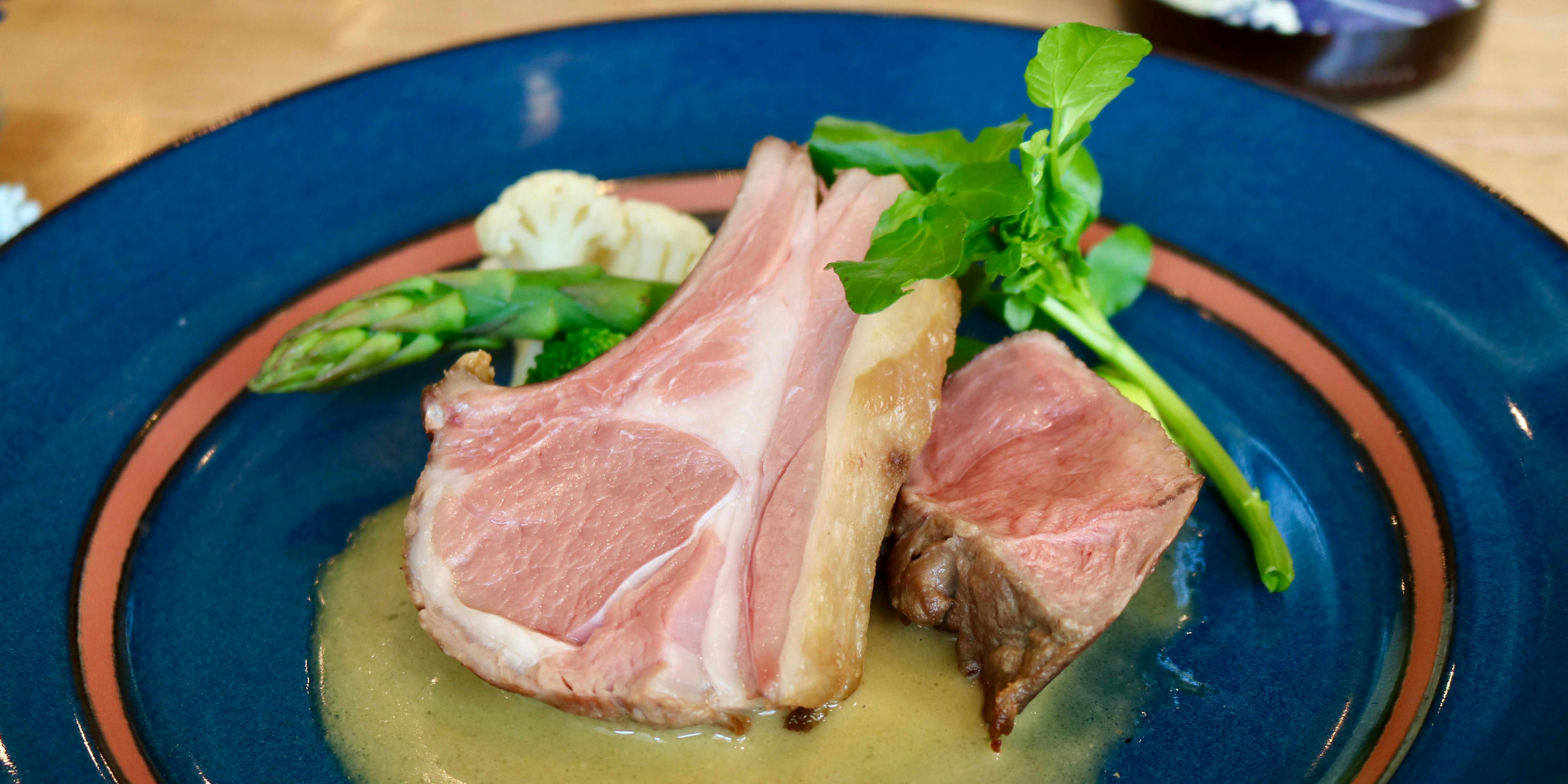 trias dining（トリアス ダイニング）