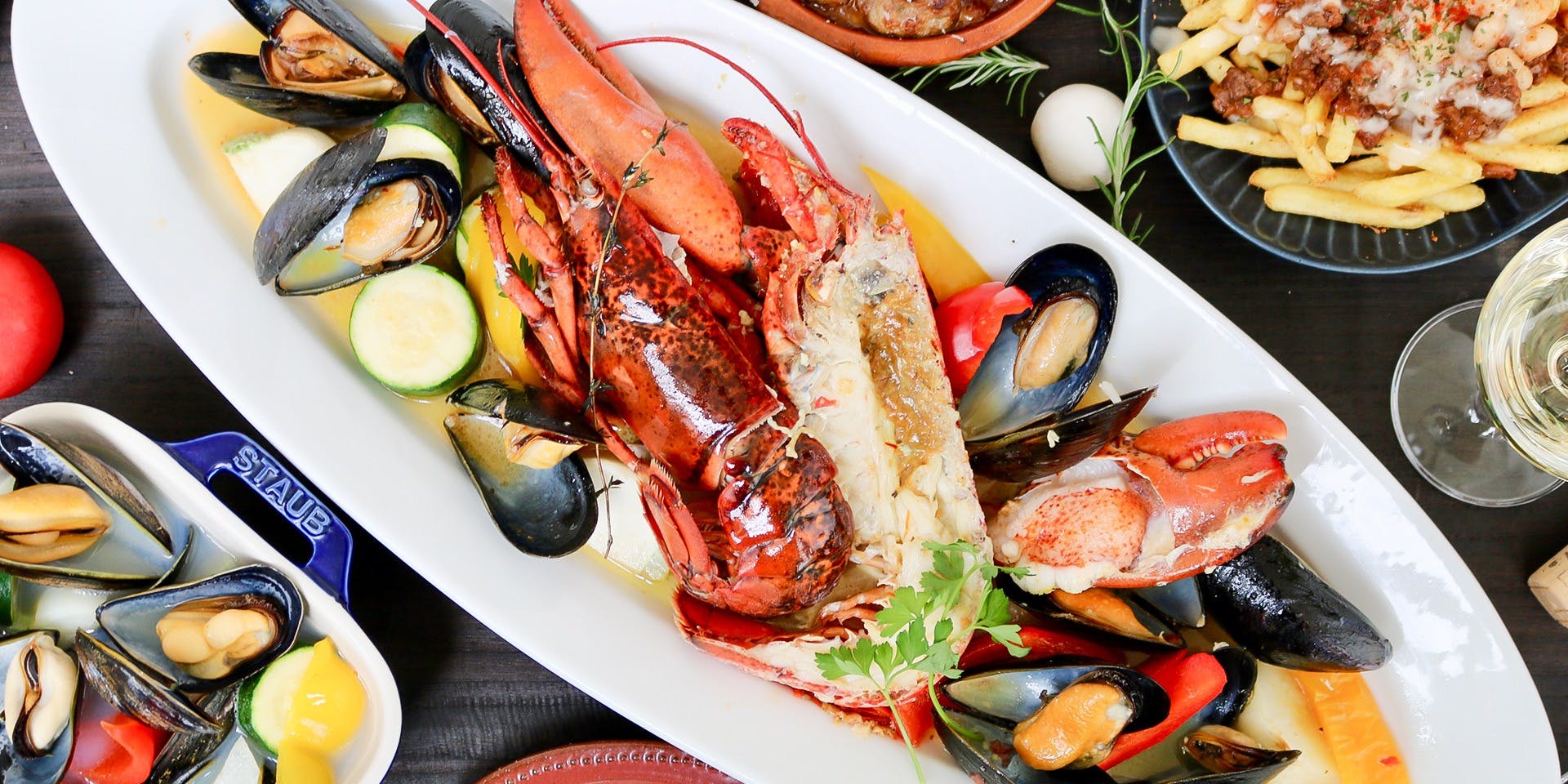 trias dining（トリアス ダイニング）