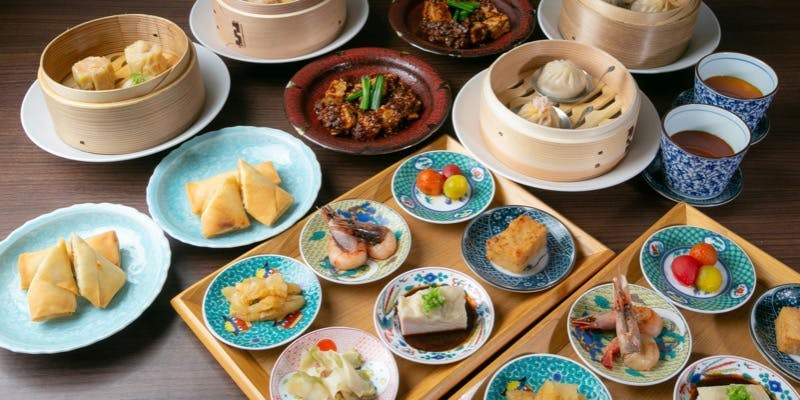 前菜6種・点心5種・麻婆豆腐・デザート・全6皿・ランチAコース＋飲み放題2時間付き