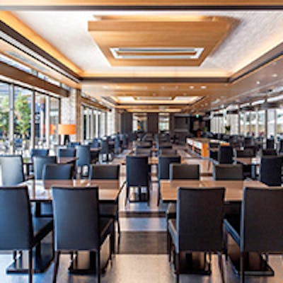 お子様連れでも安心のお席