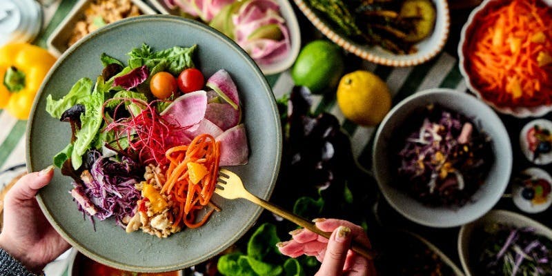 Bar & Dining TORRENT／SHIBUYA STREAM HOTEL 【サラダブッフェランチ