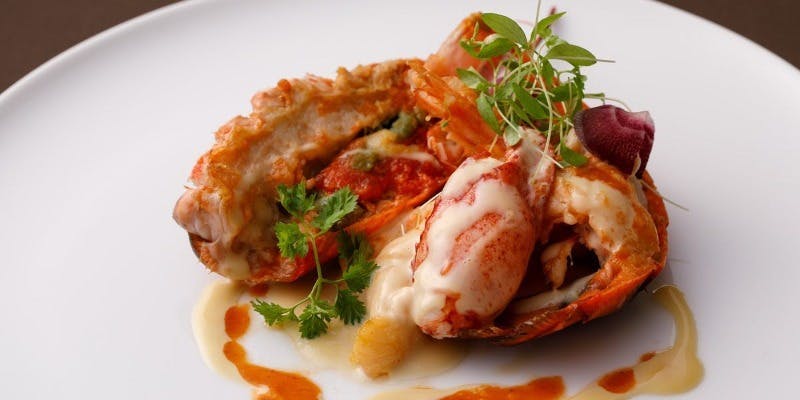 【料理長厳選 スペシャルランチ】オマールのポアレや牛フィレ肉のグリルなど（平日割引特典あり）