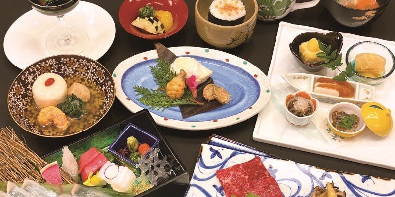 【博多会席】九州の食材と季節の味覚をお楽しみください