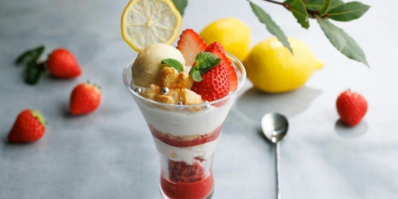 ロビーラウンジクリスタルムーブメント