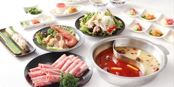 【火鍋デラックスセット】和牛リブロース・海鮮3種など - 重慶飯店 横浜中華街 本館