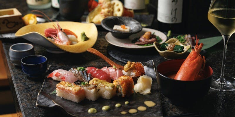 【「悟 SATORI 」コース】特撰の握り5貫・名物炙り寿司4貫など料理11品