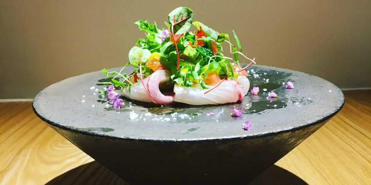 祇をん 段ばた ギヲン ダンバタ 祇園 花見小路 イノベイティブ 一休 Comレストラン