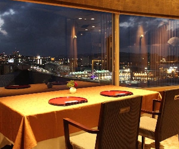 夜景が綺麗 博多料理 銀河 福岡サンパレスホテル ホール Okaimonoモール レストラン 夜景が綺麗 博多料理 銀河 福岡サンパレスホテル ホール Okaimonoモール レストラン