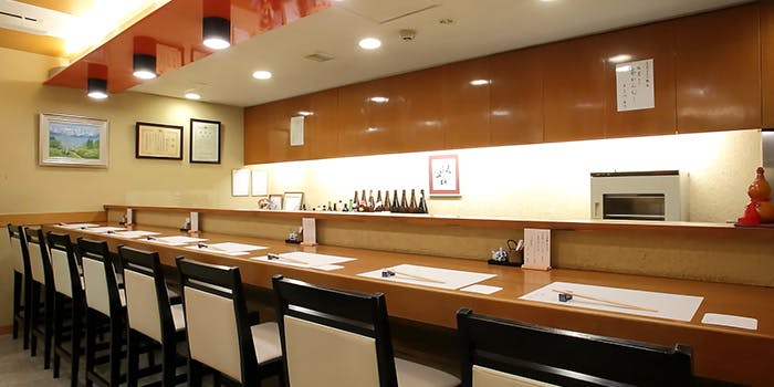 記念日におすすめのレストラン・北新地 はし本の写真1