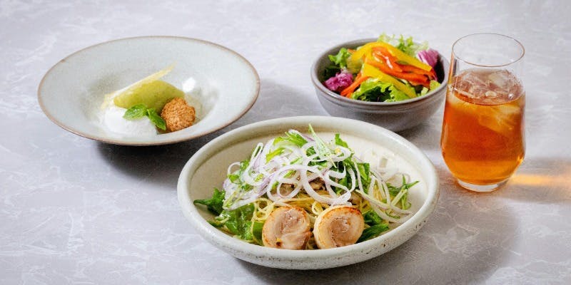 KIHARU Brasserie �^ �N���X�z�e�����s