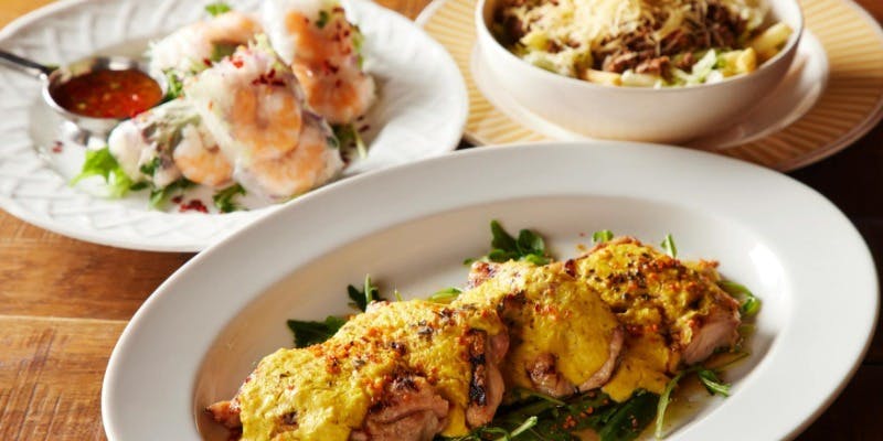 Dining & Bar LAVAROCK �_�J��