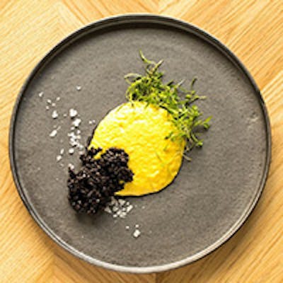 食材と調理法にこだわったオーガニックなモダンメキシカン