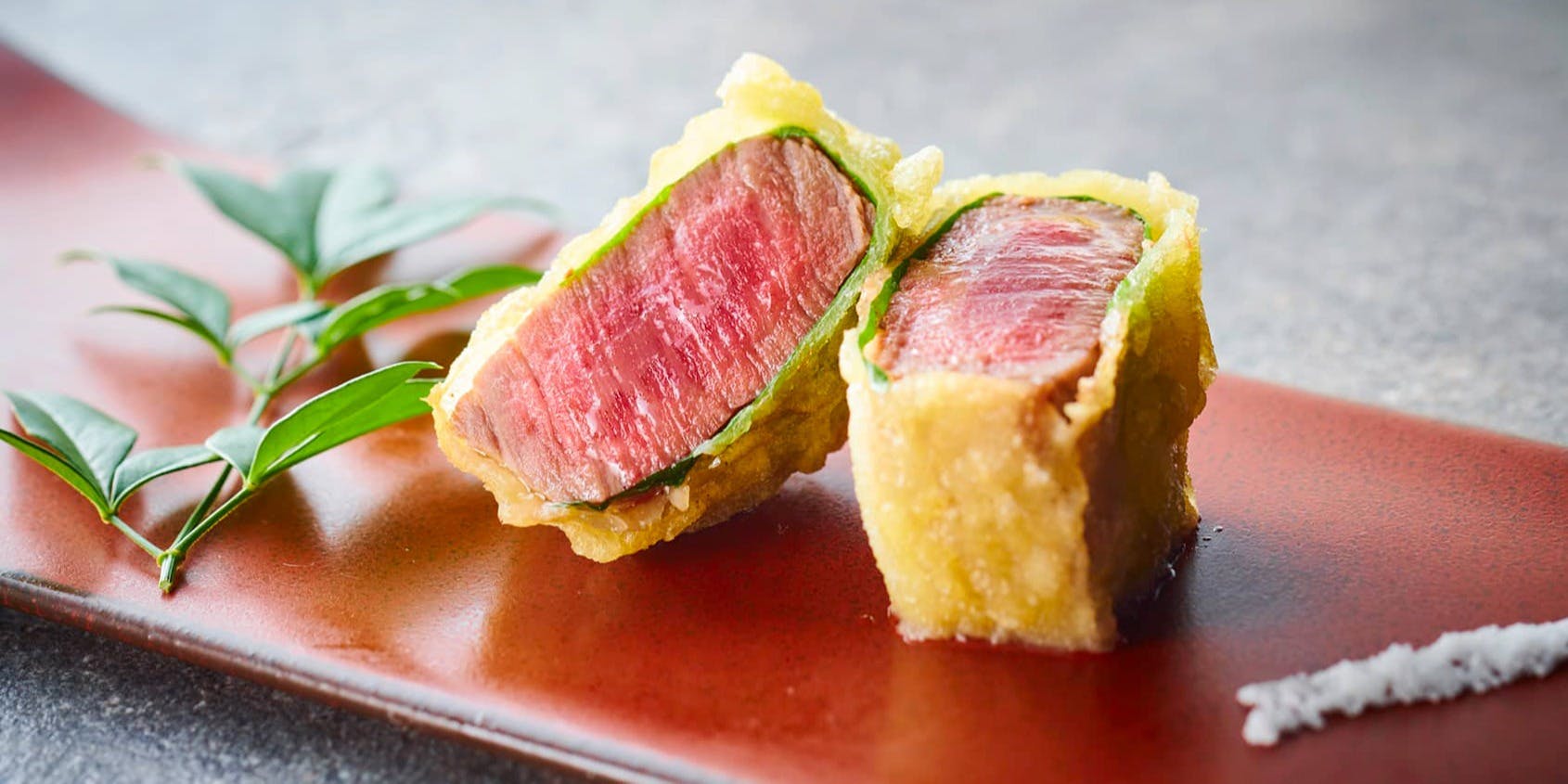 A5和牛肉料理専門店 ONIQUE TOKYO（オニークトーキョー）