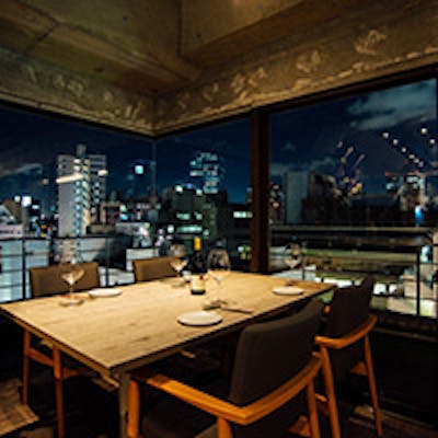 東京の煌びやかな夜景も魅力