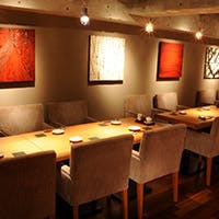 神楽坂の裏路地で楽しむ料理とおもてなし