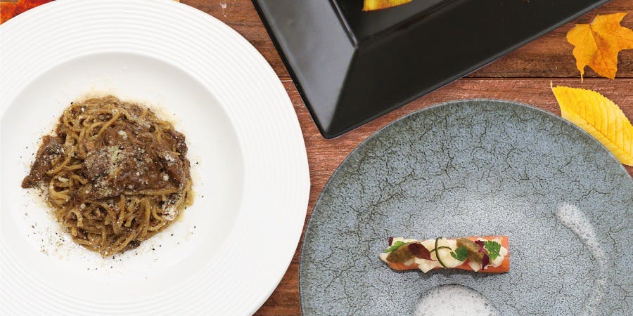 ヨックモック青山本店 ブルー ブリック ラウンジ Yoku Moku Blue Brick Lounge 表参道 ラウンジ カフェ 一休 Comレストラン