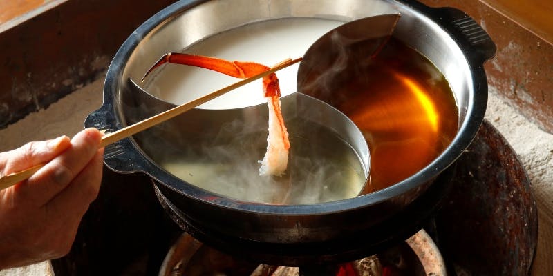 鍋物【蟹料理】揚物（タラバ蟹）やズワイ蟹しゃぶ鍋など蟹尽くしの全8品（12/1～2/28限定）