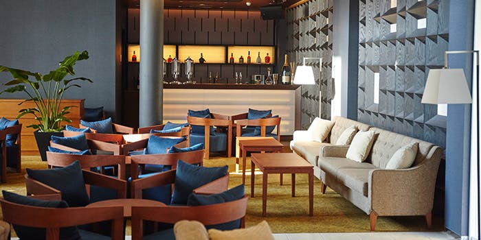 松山モノリス（MATSUYAMA MONOLITH）