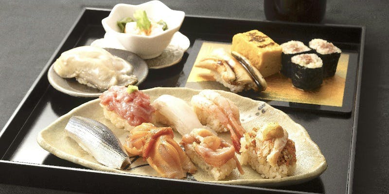 土日祝限定9,900円。現金のみ。座敷不可。年末年始利用不可。