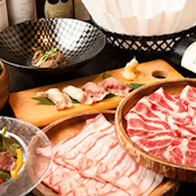 スペイン原産のイベリコ豚はフランスの王族・貴族が愛した食材