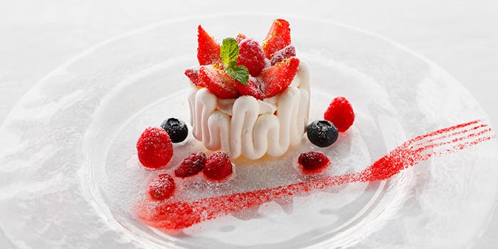 ロイヤルガーデン Royal Garden 大阪 フランス料理 一休 Comレストラン