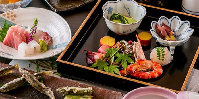 すき焼き・しゃぶしゃぶ・懐石料理　小豆（あずき）