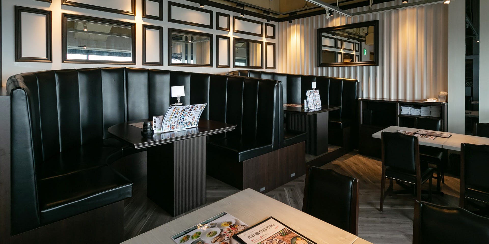 エイス シー オイスターバー 阪急グランドビル店（【旧店名】ウメダステーションオイスターバー） 3枚目