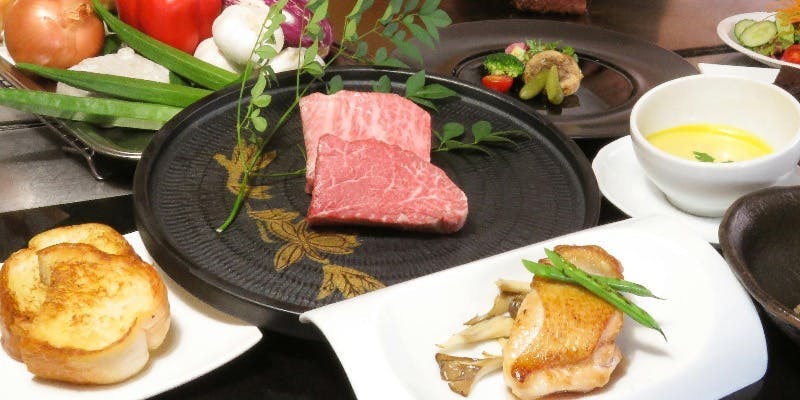 【黒毛和牛ステーキ＆熊本県産赤鶏コース】黒毛和牛に加え赤鶏も楽しめるコース＋1ドリンク