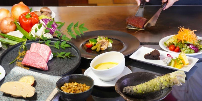 【料理長おすすめコース】旬の食材・厳選食材を使用した贅沢コース＋1ドリンク