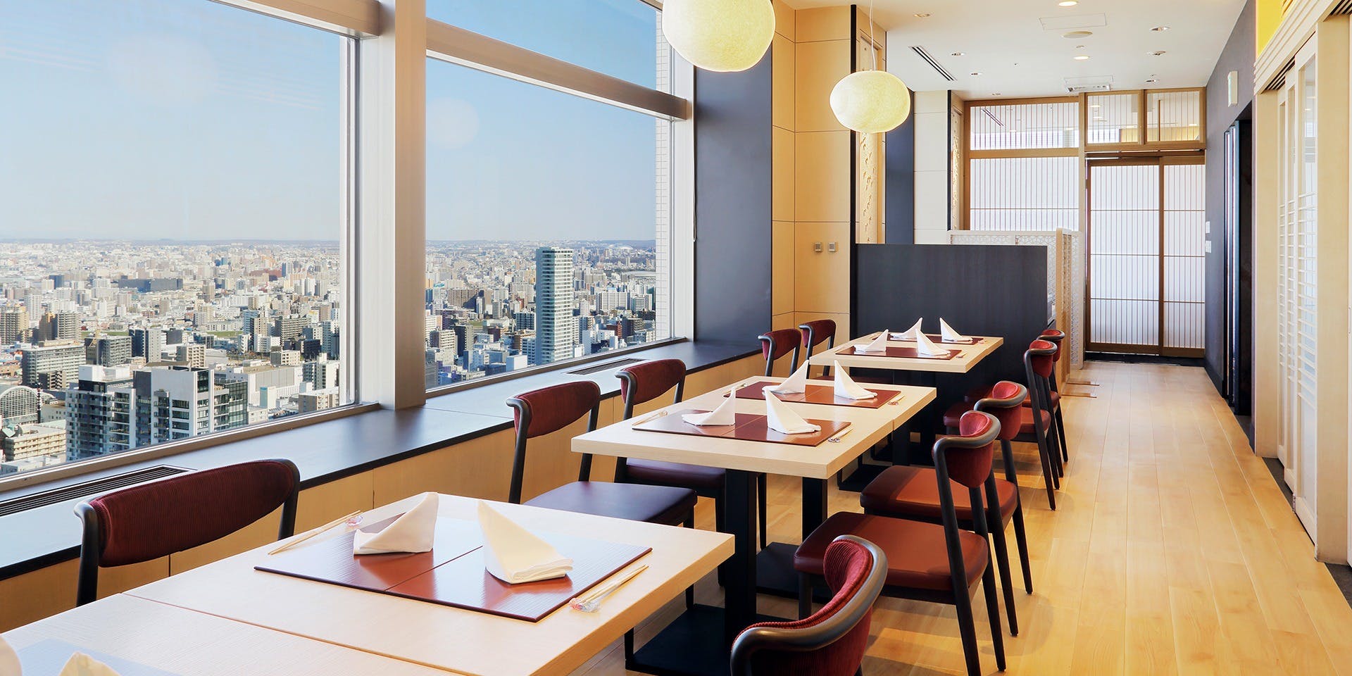 記念日におすすめのレストラン・スカイレストラン「丹頂」／JRタワーホテル日航札幌の写真1