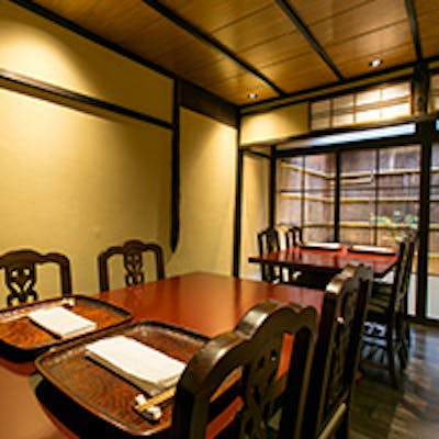 京町家の一軒家を改装した、風情と趣が漂う空間