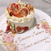 ホールケーキ