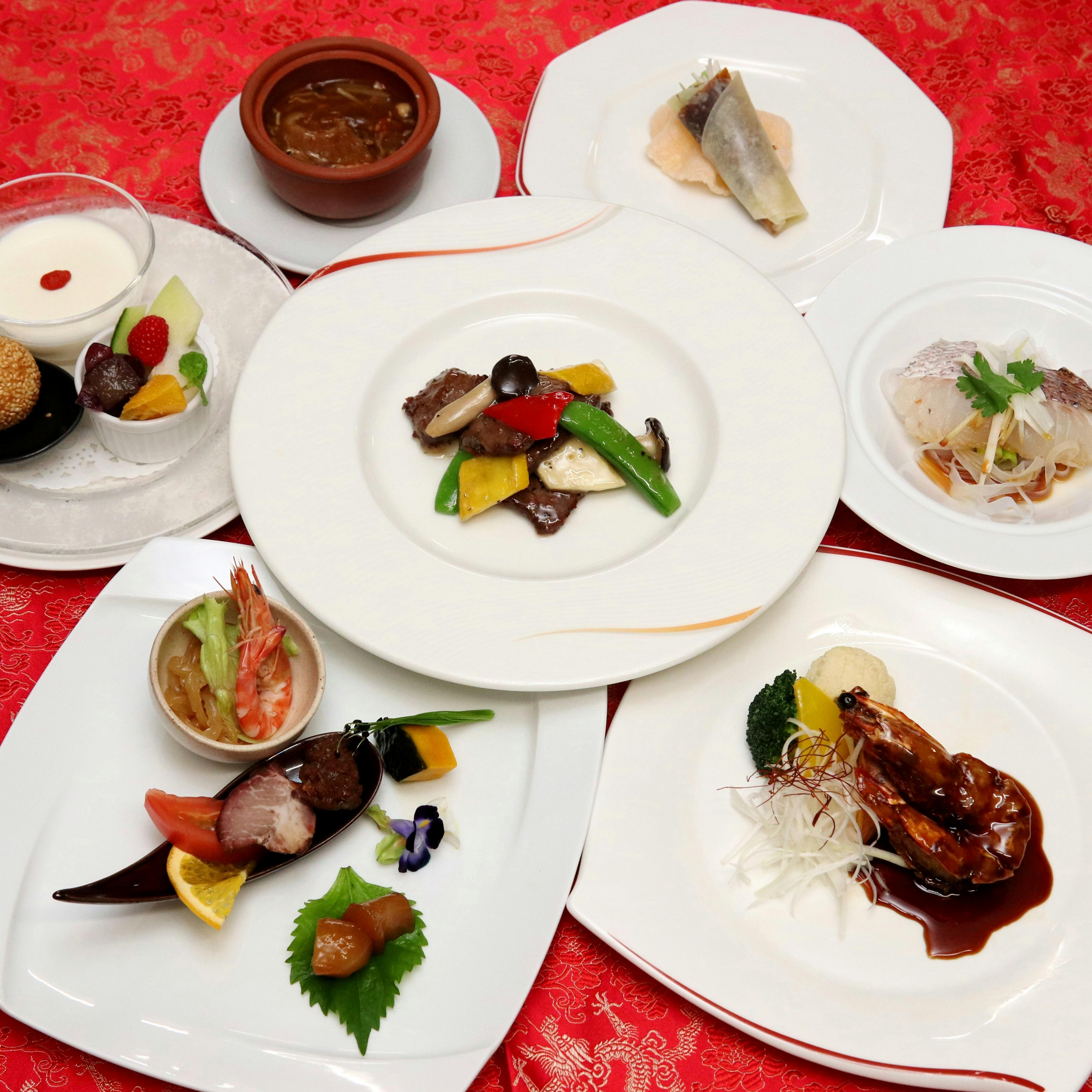ランチ 中国料理 紅楼夢 チュウゴクリョウリ コウロウム 神保町 中国料理 一休 Comレストラン