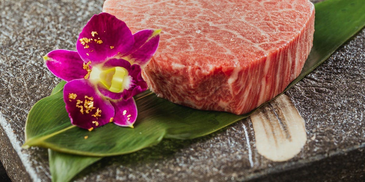 炭火焼肉 Koma Ginza スミビヤキニク コマ ギンザ 銀座 焼肉 一休 Comレストラン