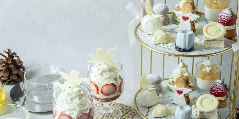 スノーホワイトアフタヌーンティー（ミニパフェ＋スイーツ＋カフェ）