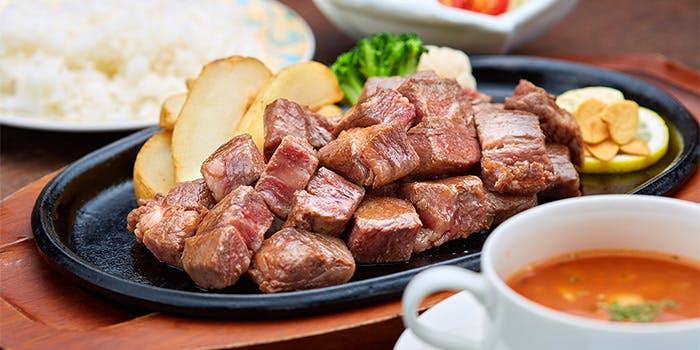 メインダイニング泉河／ホテルマハイナ ウェルネスリゾートオキナワ - 画像4