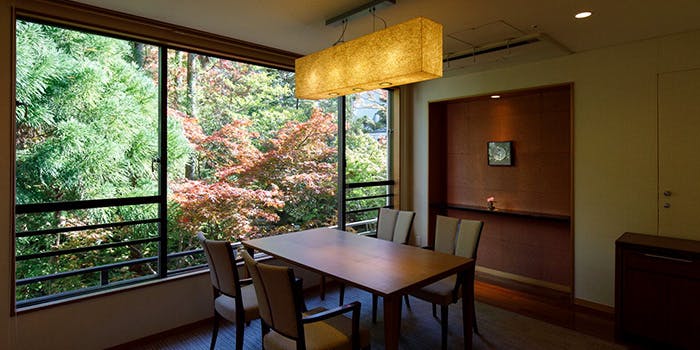 旬彩 猪名野／中の坊瑞苑 - 画像1