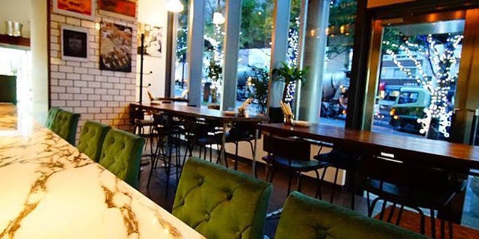 サカナバル 六本木店 2枚目