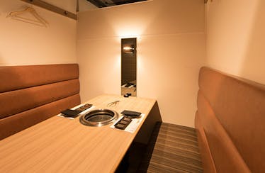 近江うし 焼肉 にくTATSU 青山本店