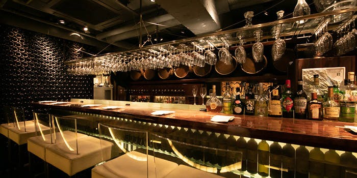 西新宿のワインバーが楽しめるおすすめレストラントップ1 一休 Comレストラン